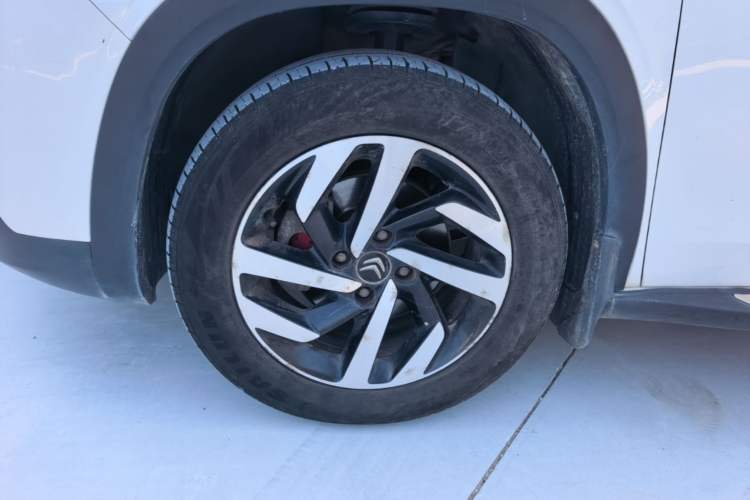Used Citroen C3-XR 2018 1.6L Automatic Pioneer Model Left Front Wheel Hub