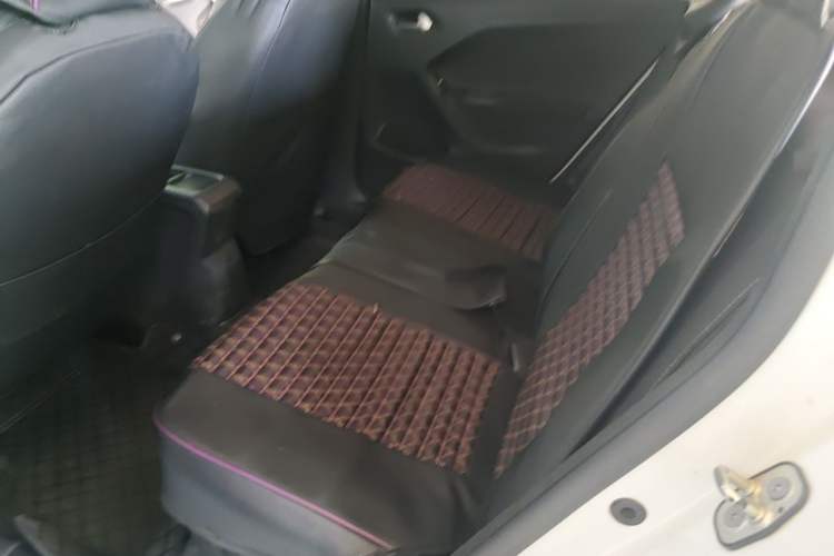Used Citroen C3-XR 2018 1.6L Automatic Fashion Model Left Rear Seat
