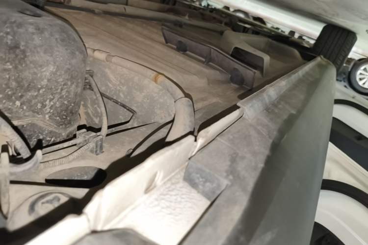 Used Citroen C3-XR 2018 1.6L Automatic Pioneer Model Left Side Sill
