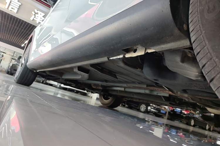 Used Citroen C3-XR 2018 1.6L Automatic Pioneer Model Left Side Sill