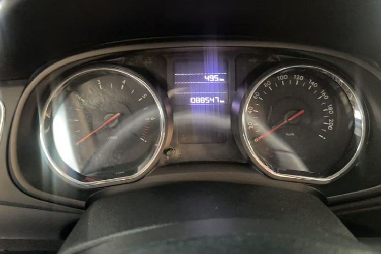 Used Citroen C3-XR 2018 1.6L Automatic Pioneer Model Odometer Close Up