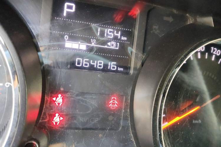 Used Citroen C3-XR 2018 1.6L Automatic Pioneer Model Odometer Close Up