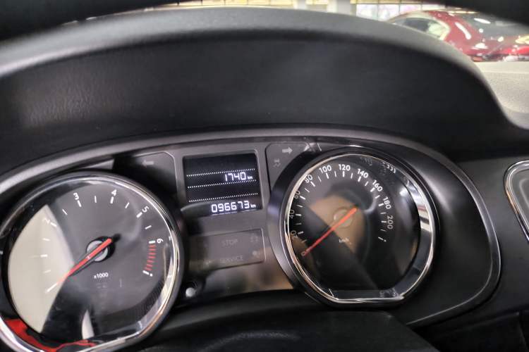 Used Citroen C3-XR 2018 Revised Version 1.6L Automatic Pioneer Edition Odometer Close Up