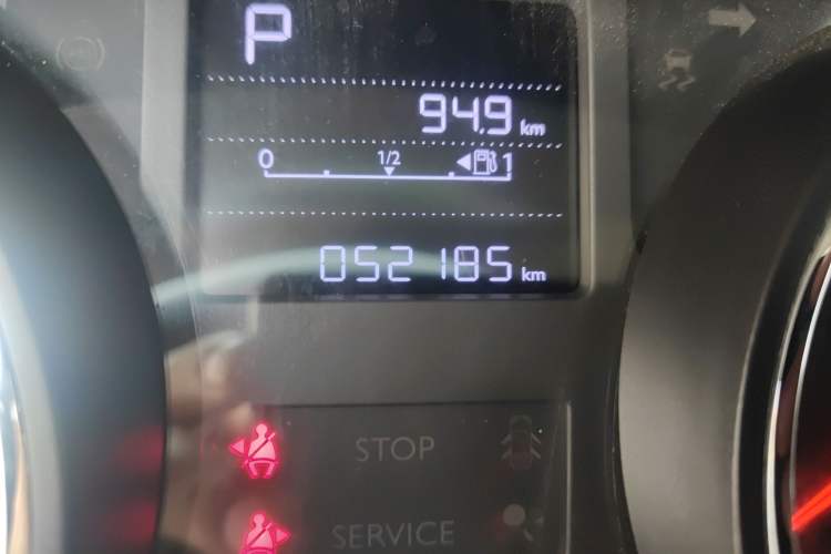 Used Citroen C3-XR 2018 Revised Version 1.6L Automatic Pioneer Edition Odometer Close Up