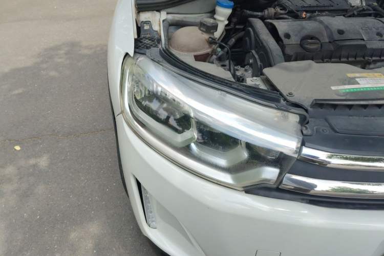 Used Citroen C3-XR 2018 1.6L Automatic Pioneer Model Right Front Headlight