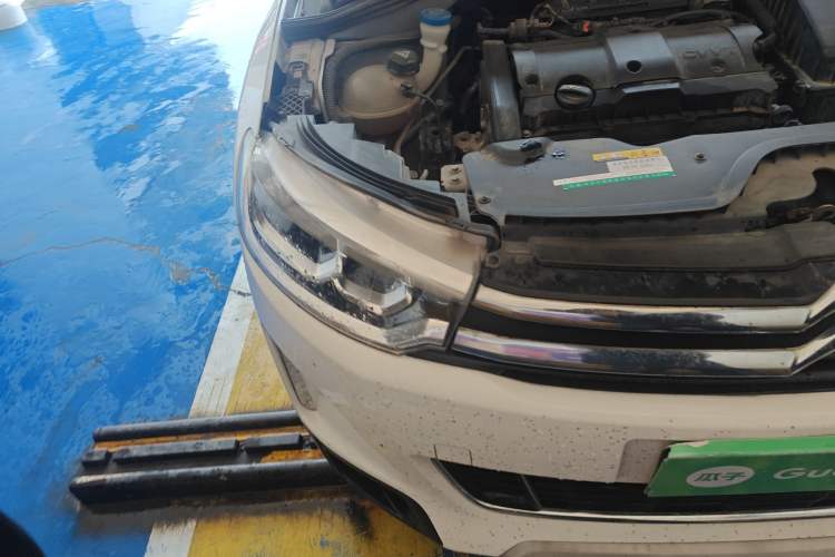 Used Citroen C3-XR 2018 1.6L Automatic Pioneer Model Right Front Headlight
