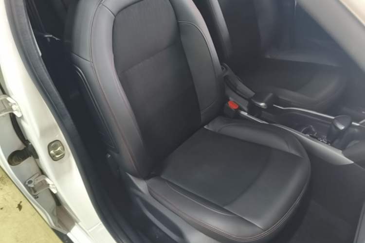Used Citroen C3-XR 2018 1.6L Automatic Pioneer Model Right Front Seat
