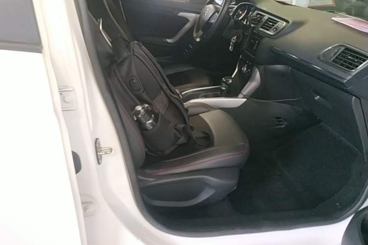 Used Citroen C3-XR 2018 1.6L Automatic Pioneer Model Right Front Seat