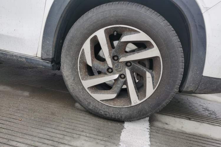 Used Citroen C3-XR 2018 Revised Version 1.6L Automatic Pioneer Edition Right Front Wheel Hub