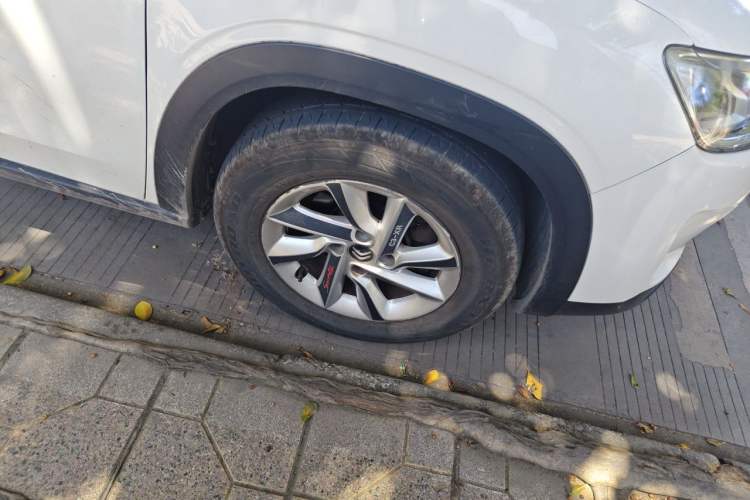 Used Citroen C3-XR 2018 1.6L Automatic Fashion Model Right Front Wheel Hub