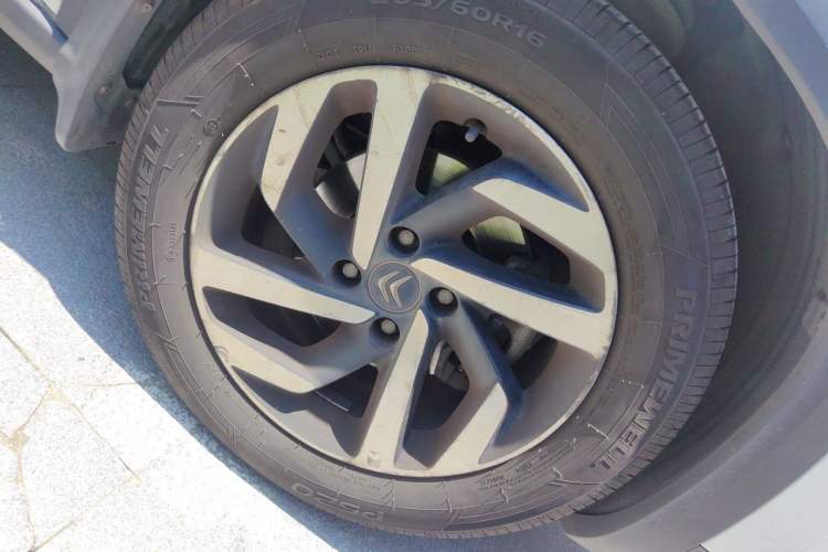 Used Citroen C3-XR 2018 1.6L Automatic Fashion Model Right Front Wheel Hub