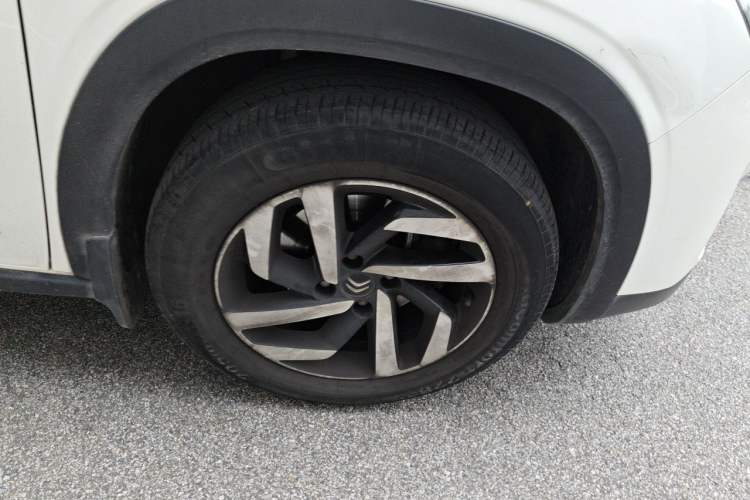 Used Citroen C3-XR 2018 1.6L Automatic Pioneer Model Right Front Wheel Hub