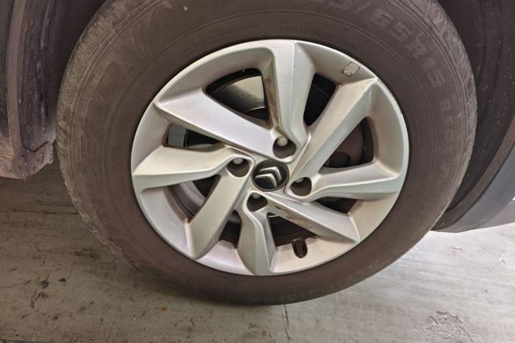 Used Citroen C3-XR 2018 1.6L Automatic Fashion Model Right Front Wheel Hub