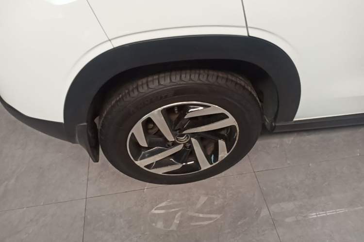 Used Citroen C3-XR 2018 1.6L Automatic Pioneer Model Right Rear Wheel Hub