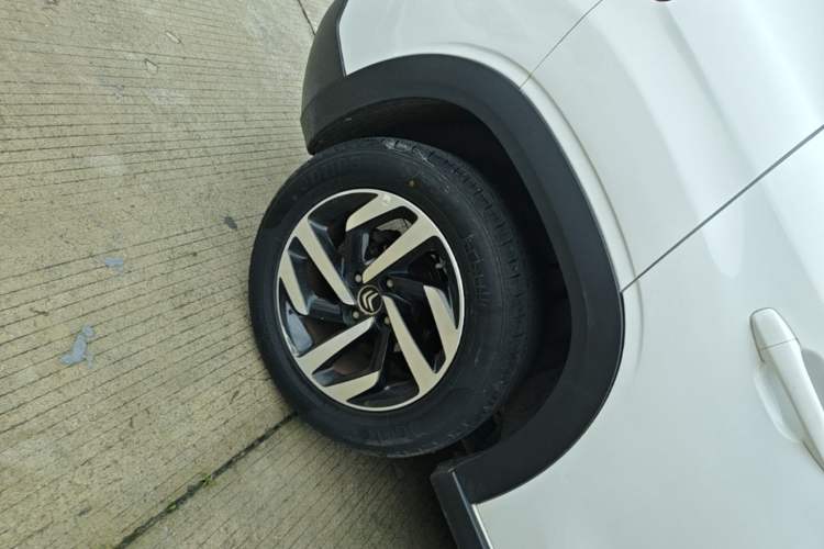 Used Citroen C3-XR 2018 Revised Version 1.6L Automatic Pioneer Edition Right Rear Wheel Hub