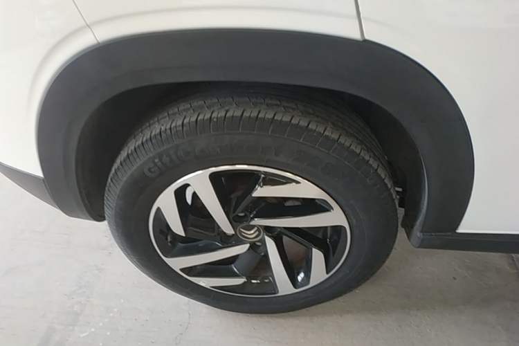 Used Citroen C3-XR 2018 1.6L Automatic Pioneer Model Right Rear Wheel Hub
