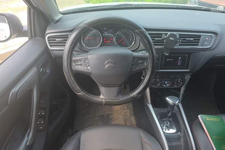 Used Citroen C3-XR 2018 1.6L Automatic Pioneer Model Steering Wheel