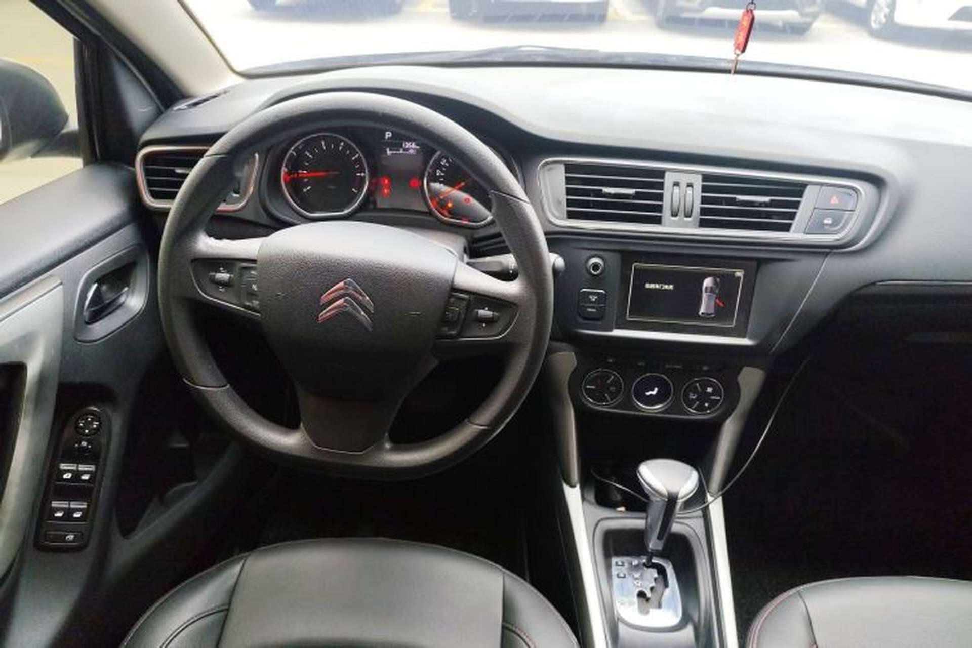 Used Citroen C3-XR 2018 1.6L Automatic Pioneer Model Steering Wheel