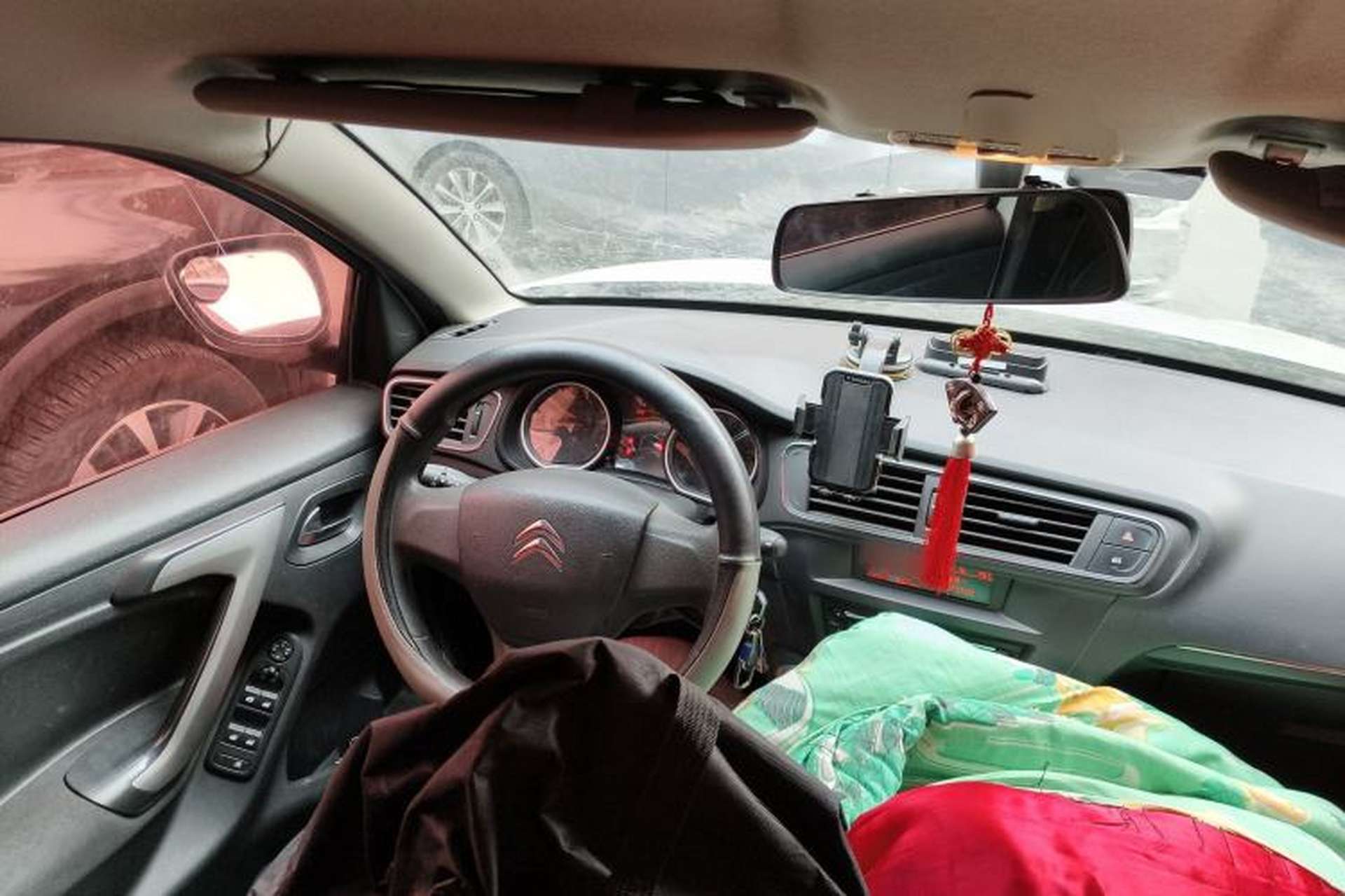 Used Citroen C3-XR 2018 1.6L Automatic Fashion Model Steering Wheel