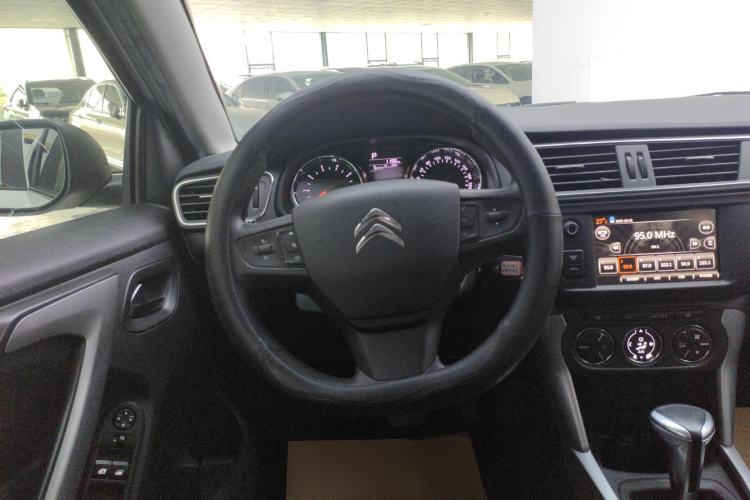Used Citroen C3-XR 2018 Revised Version 1.6L Automatic Pioneer Edition Steering Wheel