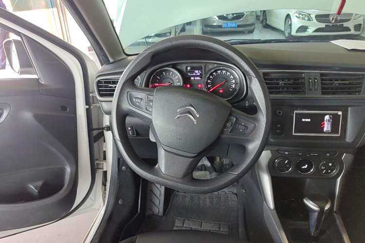 Used Citroen C3-XR 2018 1.6L Automatic Pioneer Model Steering Wheel