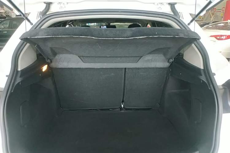 Used Citroen C3-XR 2018 1.6L Automatic Pioneer Model Trunk