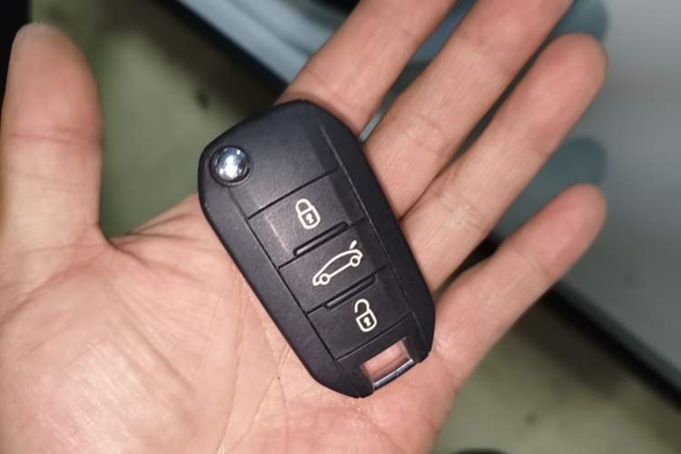 Used Citroen C3-XR 2018 1.6L Automatic Pioneer Model Vehicle Key