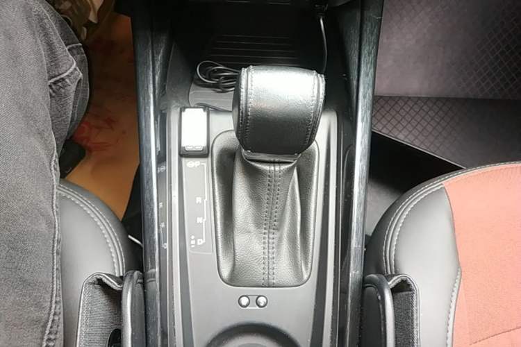 Used Citroen C3-XR 2019 190THP Automatic Xueying Edition Gear Lever