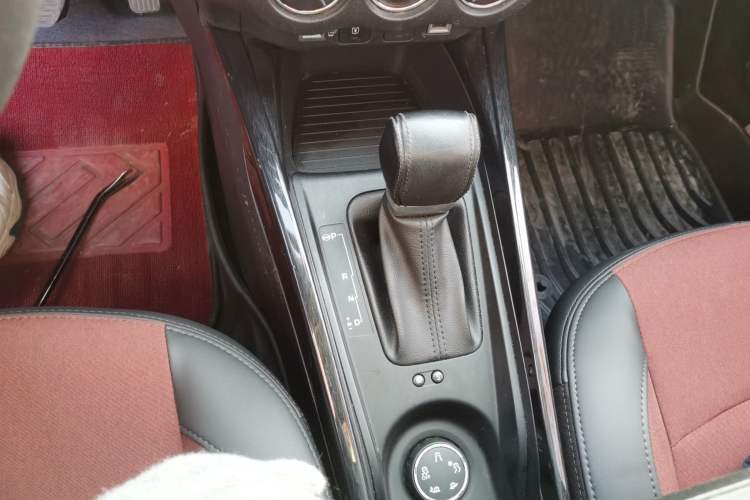 Used Citroen C3-XR 2019 190THP Automatic Xueying Edition Gear Lever