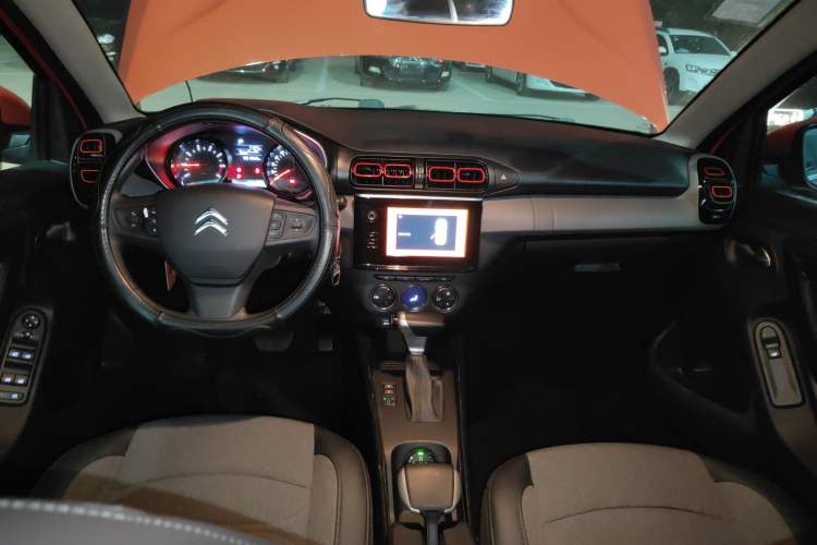 Used Citroen C3-XR 2019 230THP DCT Yue Ling Edition Interior 2