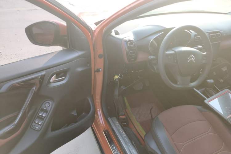 Used Citroen C3-XR 2019 190THP Automatic Xueying Edition Interior 3