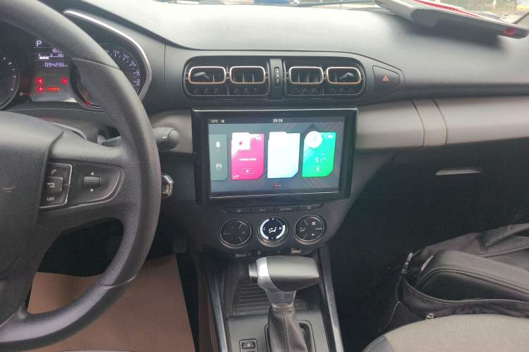 Used Citroen C3-XR 2019 230THP DCT ORIGINS Centennial Deluxe Edition Audio And AC Panel