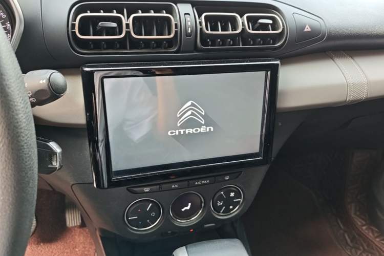 Used Citroen C3-XR 2019 230THP DCT ORIGINS Centennial Deluxe Edition Audio And AC Panel