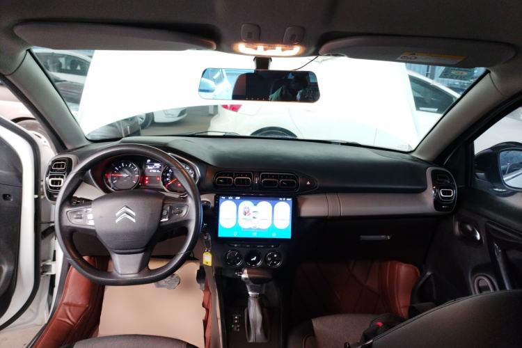 Used Citroen C3-XR 2019 230THP DCT Yue Ling Edition Center Console