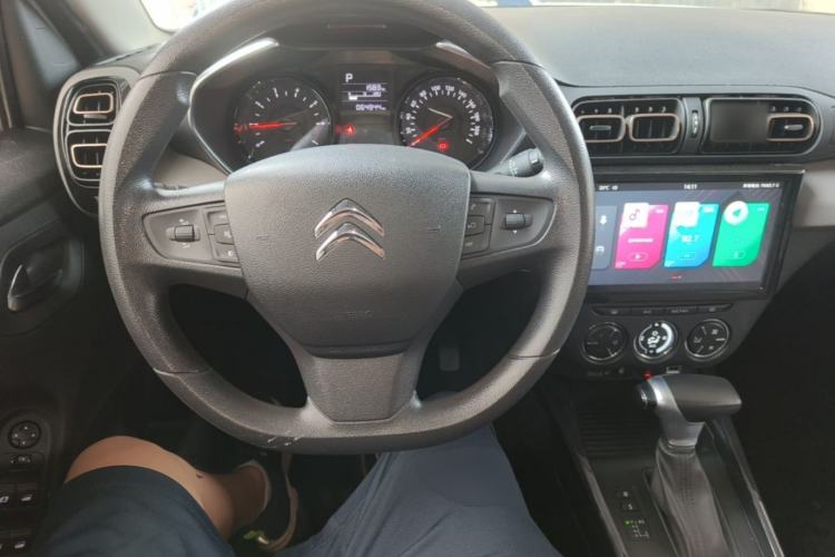 Used Citroen C3-XR 2019 230THP DCT ORIGINS Centennial Deluxe Edition Center Console