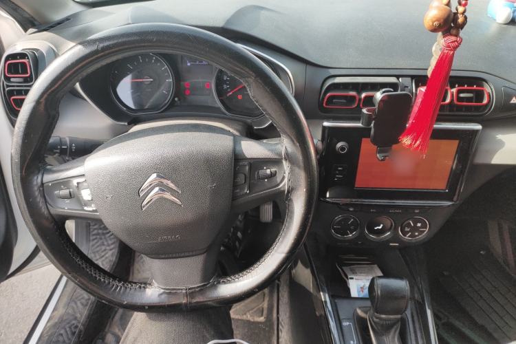 Used Citroen C3-XR 2019 190THP Automatic Xueying Edition Center Console