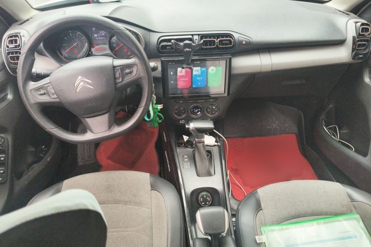 Used Citroen C3-XR 2019 230THP DCT ORIGINS Centennial Deluxe Edition Center Console