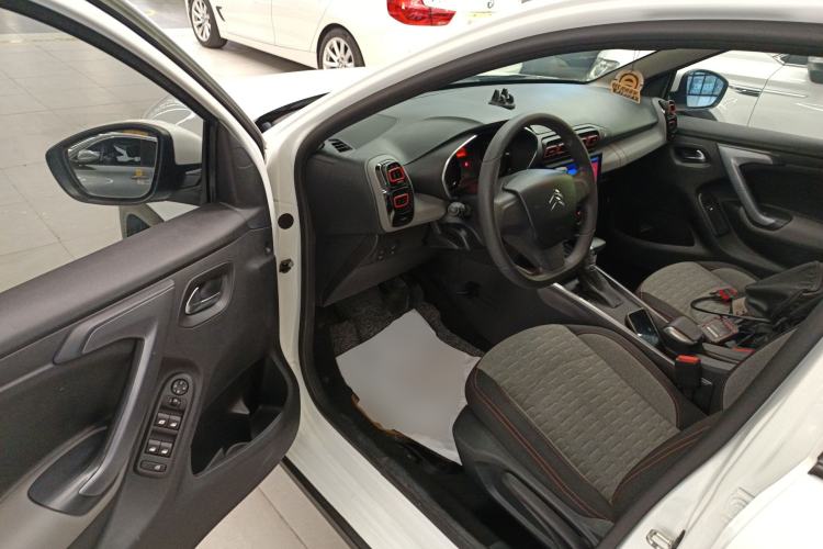 Used Citroen C3-XR 2019 230THP DCT Active Version Driver Seat