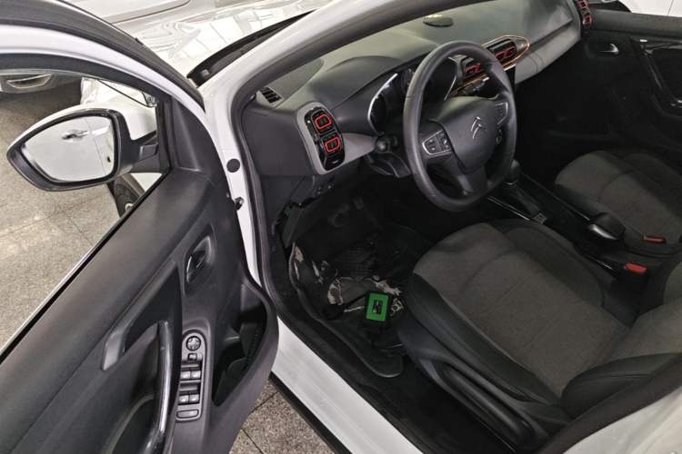 Used Citroen C3-XR 2019 1.6L Automatic Enjoyment Version Driver Seat