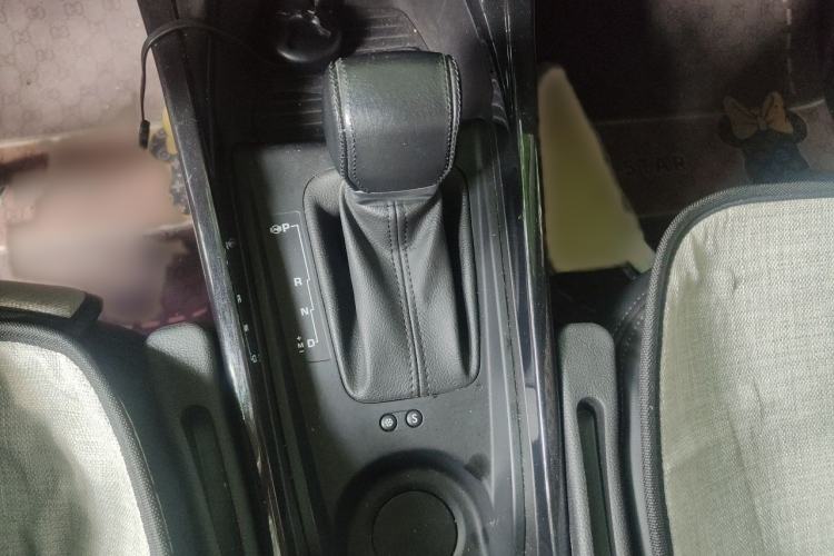 Used Citroen C3-XR 2019 1.6L Automatic Enjoyment Version Gear Lever