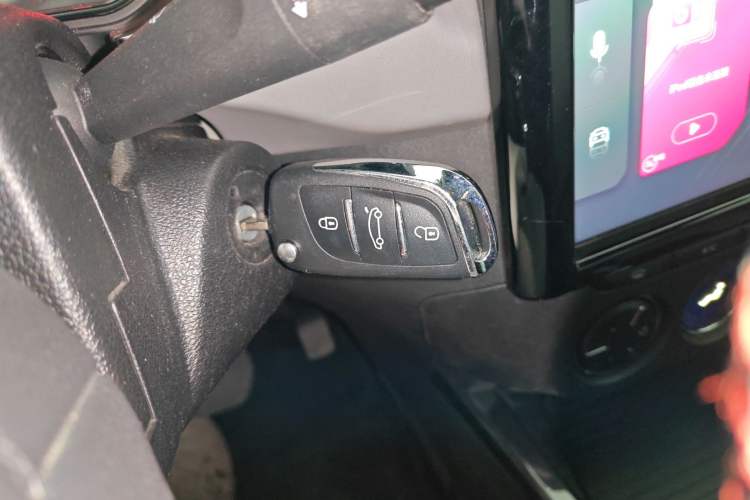 Used Citroen C3-XR 2019 230THP DCT ORIGINS Centennial Deluxe Edition Interior 1