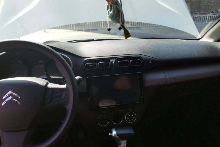 Used Citroen C3-XR 2019 230THP DCT ORIGINS Centennial Deluxe Edition Interior 1