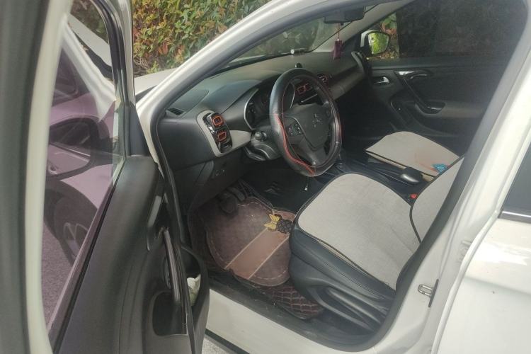Used Citroen C3-XR 2019 1.6L Automatic Enjoyment Version Interior 3