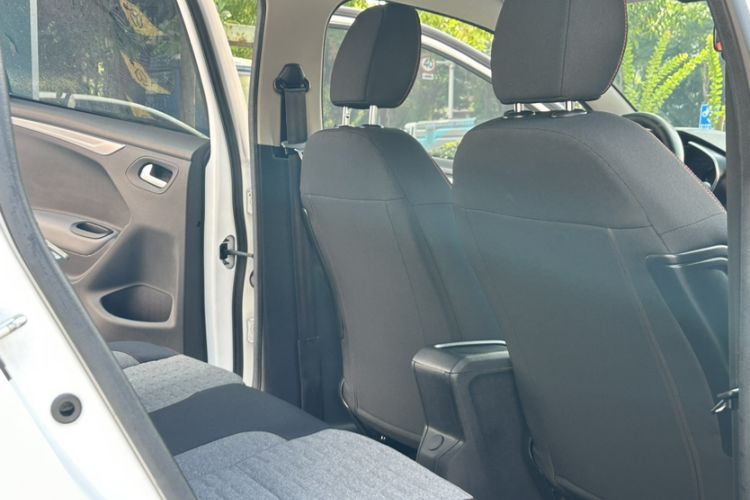 Used Citroen C3-XR 2019 230THP DCT Active Version Interior 3