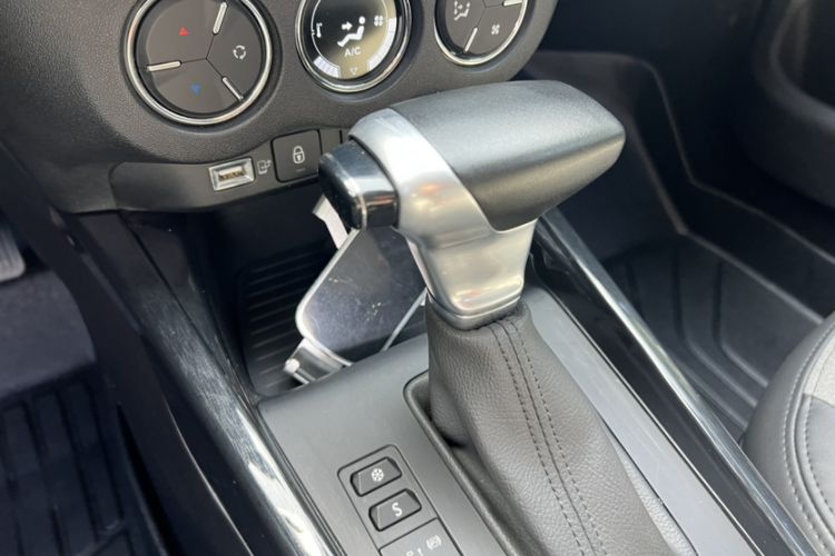 Used Citroen C3-XR 2019 230THP DCT Yue Ling Edition Interior 4