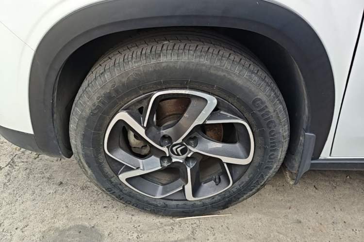 Used Citroen C3-XR 2019 230THP DCT ORIGINS Centennial Deluxe Edition Left Front Wheel Hub