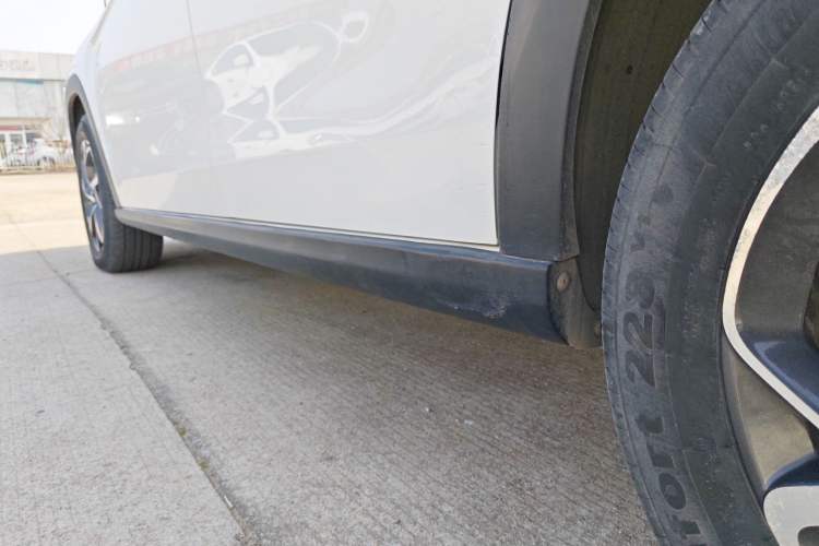 Used Citroen C3-XR 2019 230THP DCT ORIGINS Centennial Deluxe Edition Left Side Sill