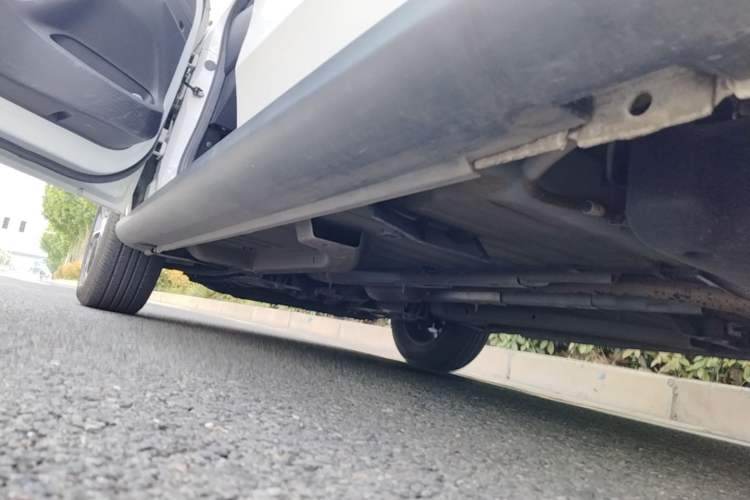Used Citroen C3-XR 2019 1.6L Automatic Enjoyment Version Left Side Sill