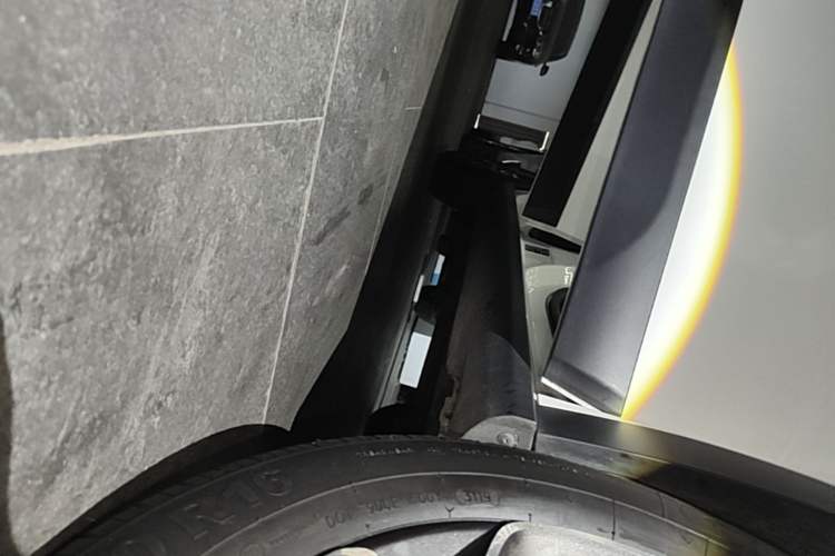 Used Citroen C3-XR 2019 230THP DCT ORIGINS Centennial Deluxe Edition Right Side Sill