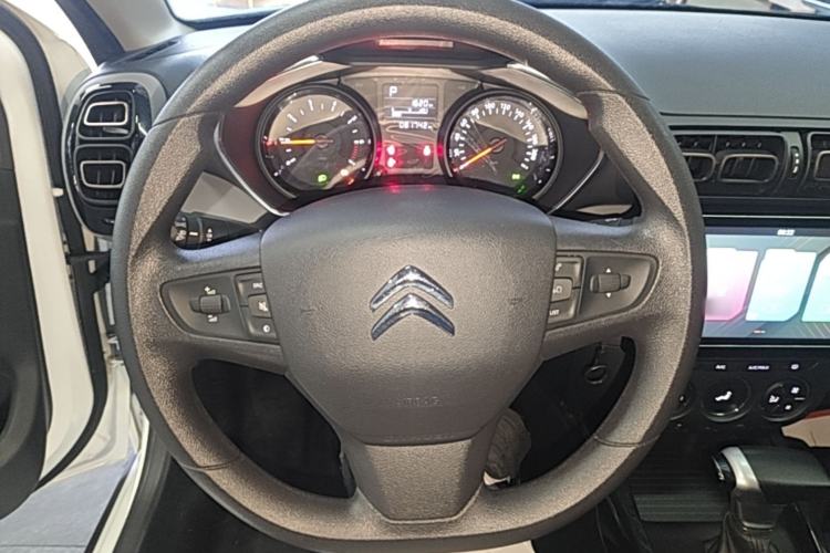 Used Citroen C3-XR 2019 230THP DCT ORIGINS Centennial Deluxe Edition Steering Wheel
